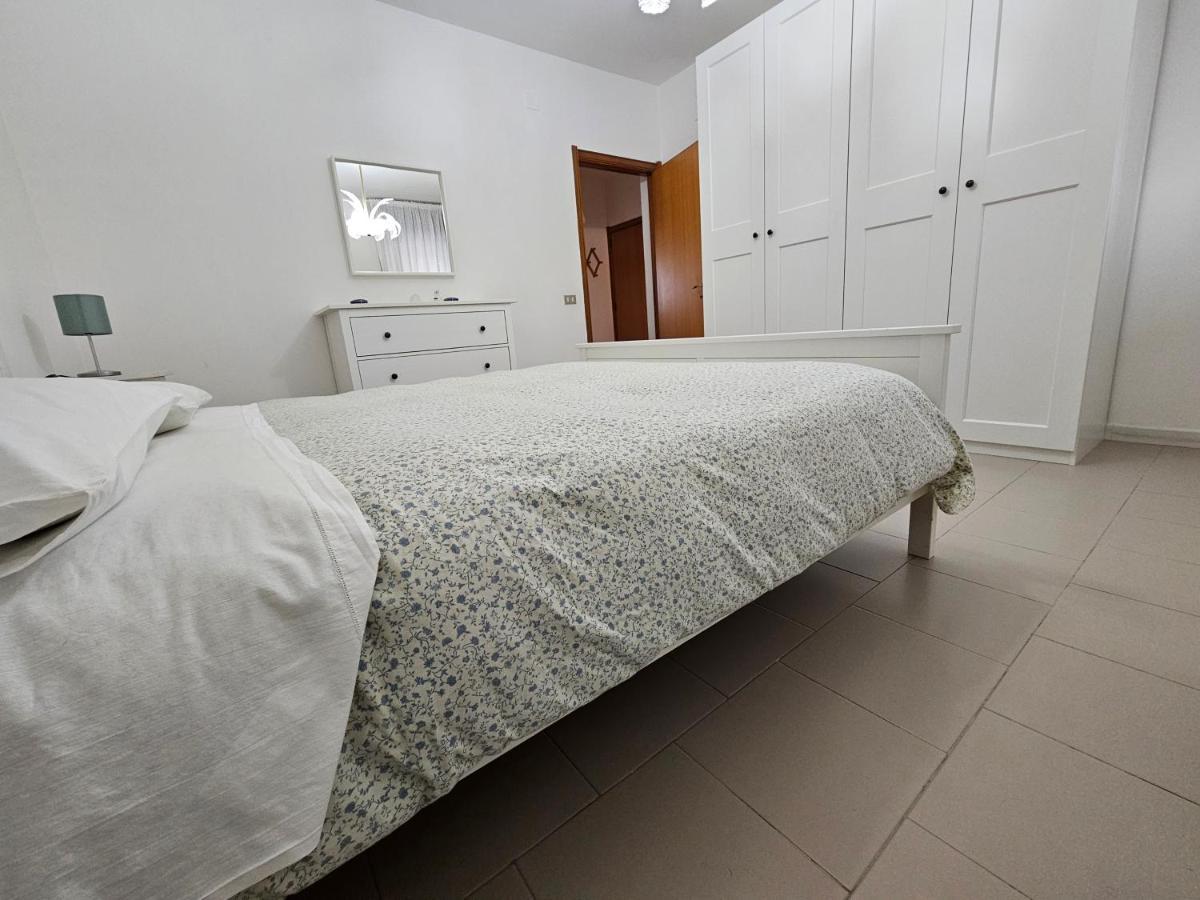 Interno 14 Bed & Breakfast Taranto Exterior photo